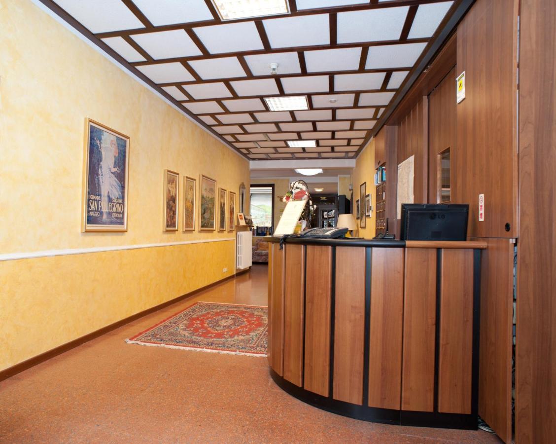Bes Hotel Papa Сан-Пеллегрино-Терме Екстер'єр фото
